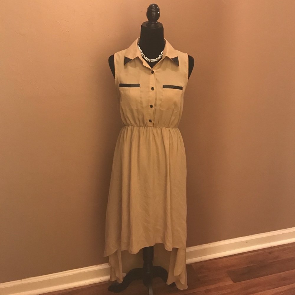 BUNDLE 2 ITEMS FOR $10 Dots Tan and Black Hi-Low Dress size medium